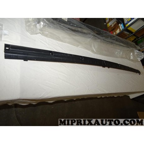 Support bande fixation bas de caisse Volkswagen Audi Skoda Seat original OEM 8V4854536A 