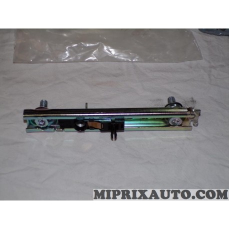 Rail glissiere reglage hauteur ceinture de sécurité Renault Dacia original OEM 8200680554 pour renault master 2 II opel movano A