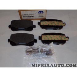 Jeux 4 plaquettes de frein Jeep Dodge Chrysler original OEM 68159143AA 