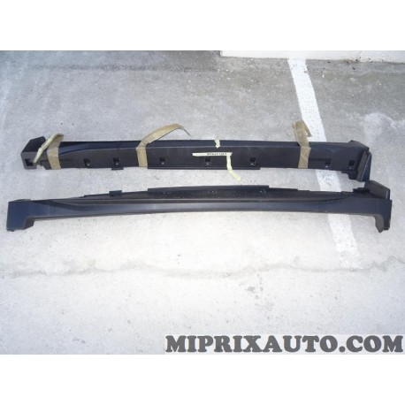 Paire revetement bas de caisse (modele expo rayures) Nissan Infiniti original OEM 768506FR0A 76850-6FR0A pour nissan X-trail Xtr
