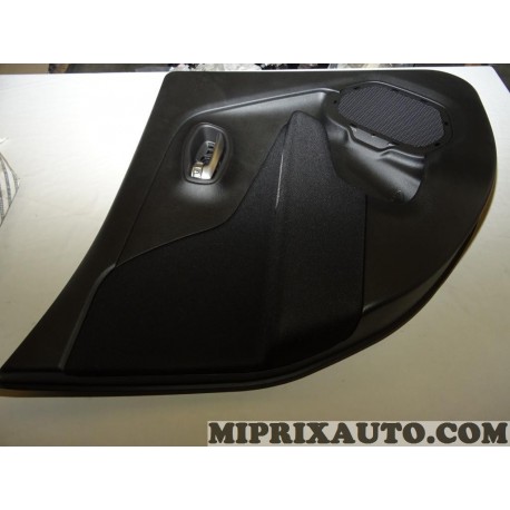Garniture panneau de porte arriere gauche noir Jeep Dodge Chrysler original OEM 735654714 pour jeep renegade partir de 2014