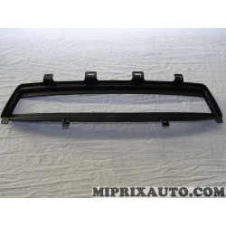 Obturateur parechocs Citroen Peugeot original OEM 7422Q8 