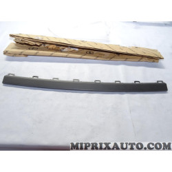 Baguette moulure parechocs Volkswagen Audi Skoda Seat original OEM 82A8076441RR 