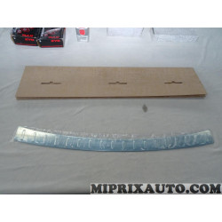 Revetement protection seuil malle hayon de coffre Renault Dacia original OEM 8201626490 pour renault talisman 