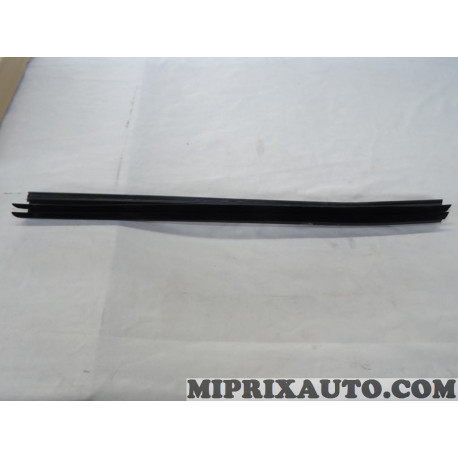 Joint de vitre Renault Dacia original OEM 823317846R 