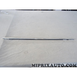 Joint leche vitre de porte avant droite chrome Volvo original OEM 31108869 pour volvo XC60 partir de 2018 