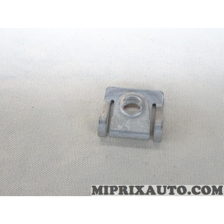 Ecrou prisonnier de fixation plaque protection moteur Volkswagen Audi Skoda Seat original OEM 8D0805960 