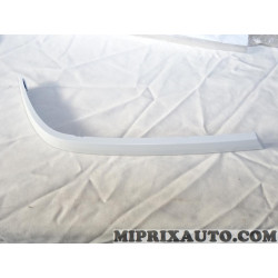 Baguette enjoliveur moulure feu lanterne Citroen Peugeot original OEM 634737 6347.37 