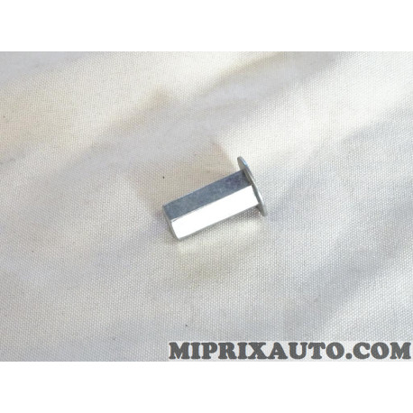 Ecrou fixation feu lanterne arriere Volkswagen Audi Skoda Seat original OEM WHT003692 