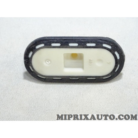 Taquet agrafe attache fixation revetement aerodynamique parechocs Fiat Alfa Romeo Lancia original OEM 52061677 