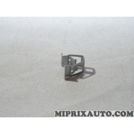 Agrafe attache fixation revetement Volkswagen Audi Skoda Seat original OEM&nbsp;8T0853107 