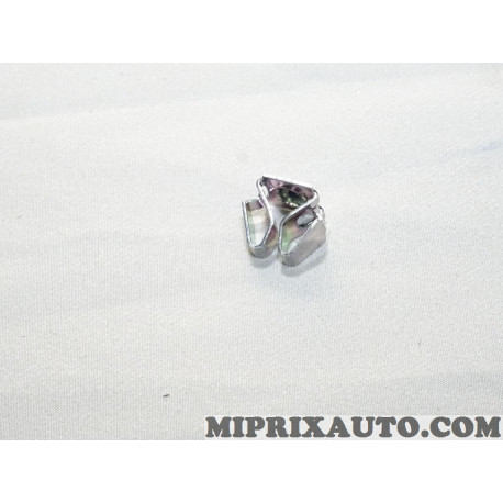 Agrafe attache clip fixation Volkswagen Audi Skoda Seat original OEM WHT008994 