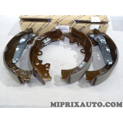 Jeu 4 machoires de frein Toyota Lexus original OEM 04495-0K120 044950K120 