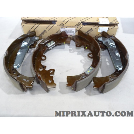 Jeu 4 machoires de frein Toyota Lexus original OEM 04495-0K120 044950K120 