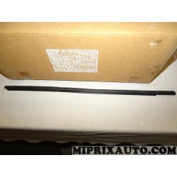 Joint de leche vitre porte portiere Renault Dacia original OEM 7711115316