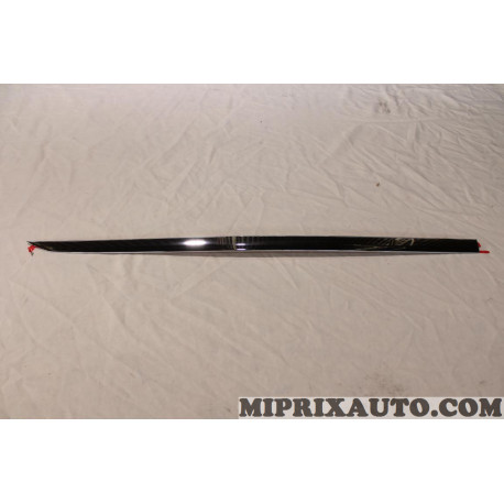 Baguette moulure chrome Volkswagen Audi Seat Skoda original OEM&nbsp;5NA853332A2ZZ 