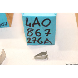 Agrafe attache fixation revetement Volkswagen Audi Seat Skoda original OEM 4A0867276A 
