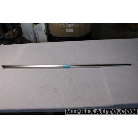 Baguette moulure couvre joint bas de caisse gauche Volkswagen Audi Seat Skoda original OEM&nbsp;4G9854867 pour audi A6 allroad quattr