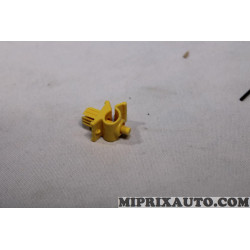 Agrafe attache clip de fixation Ford original OEM 6870622 