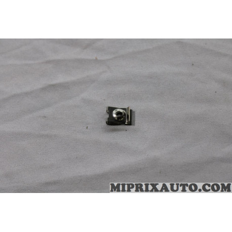 Ecrou prisonnier fixation Ford original OEM 1026679 