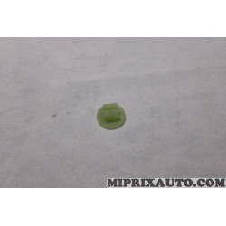Taquet clip agrafe attache fixation Ford 6150260 