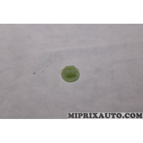 Taquet clip agrafe attache fixation Ford 6150260 