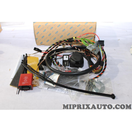 Faisceau attelage multiplexé 13 poles Ford 1712859 AM4M5JN15A416DE pour ford focus de 2004 à 2010 