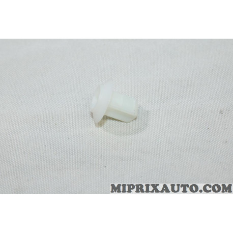 Agrafe attache prisonnier fixation Ford original OEM 1060318 