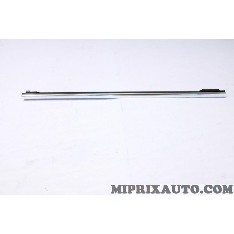 Baguette moulure chrome portiere arriere gauche Ford original OEM 8V41-S25605-BE 1590647 pour ford kuga de 2008 à 2012 