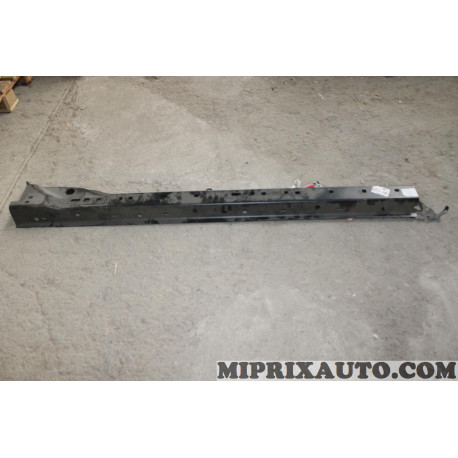 Renfort bas de caisse droit Ford original OEM 2042161 DS73-F101E28-AF pour ford mondeo de 2019 à 2023 