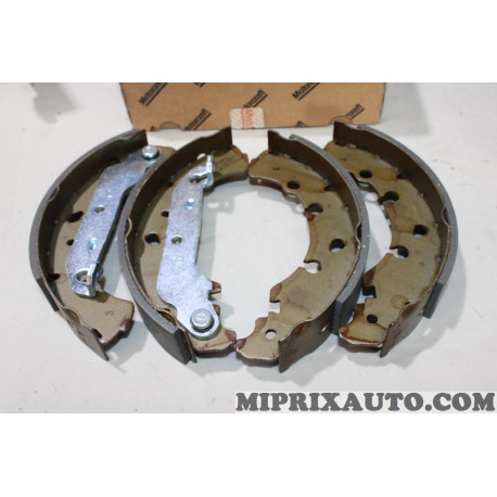 Jeu 4 machoires de frein Motorcraft Ford original OEM 1135083 YS6J-2200-AA 