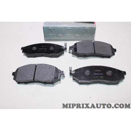 Jeu 4 plaquettes de frein Nissan Infiniti original OEM DA060EB325 DA060-EB325 