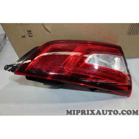 Lanterne de feu arriere gauche Nissan Infiniti original OEM 265554EA6E 26555-4EA6E pour nissan qashqai J11 