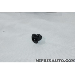 Agrafe taquet prisonnier de fixation Nissan Infiniti original OEM 76881JG00A 76881-JG00A 