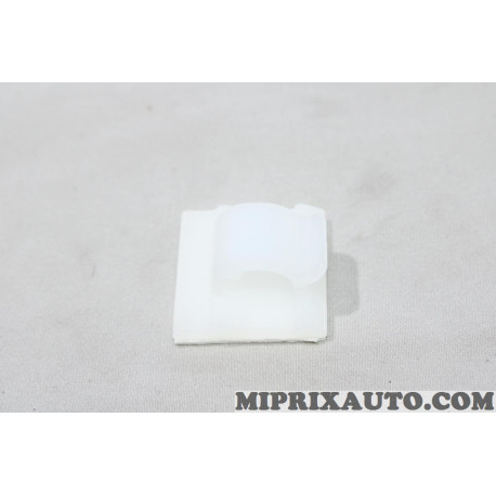 Agrafe adhesive fixation cable faisceau Renault Dacia original OEM 7705004015 