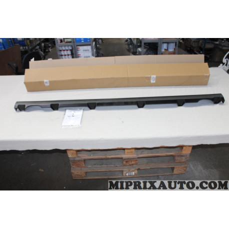 Moulure revetement bas de caisse Renault Dacia original OEM 7711426519 