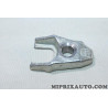 Etrier fourchette bride fixation injecteur de carburant Renault Dacia original OEM 8200711592