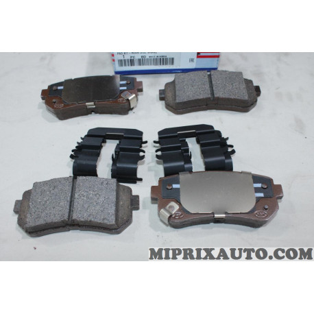 Jeu 4 plaquettes de frein Hyundai Kia original OEM 583022SA70 58302-2SA70 