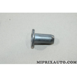 Ecrou fixation usage divers Renault Dacia original OEM 7703043141 