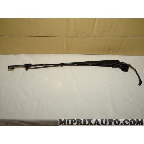 Bras essuie glace avec tuyau lave glace Mitsubishi Fuso original OEM ML259172