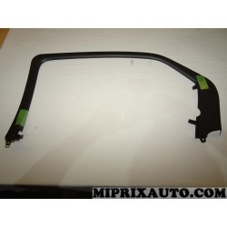 Cadre revetement contour de vitre porte Opel Chevrolet original OEM 42474615 